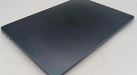 Fair
													MacBook Air 2022 - 13" - Apple M2, Midnight, 512 GB, 8 GB, photo 3 of 4