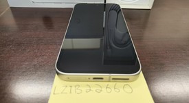 Good
													Google Pixel 9a - Unlocked, Porcelain, 128 GB, 8 GB, photo 3 of 7