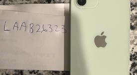 Good
													Apple iPhone 12 - Unlocked Non-US, Green, 64 GB, A2403, photo 1 of 4