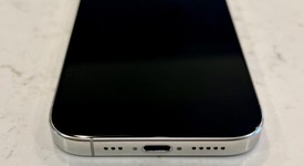 Good
													Apple iPhone 16 Pro - Unlocked, White, 256 GB, A3083, photo 5 of 9