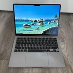 Mint MacBook Air 2022 (M2) - 13 inch - 256 GB, Gray, 8 GB, Apple M2