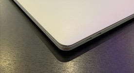 Good
													MacBook Pro 2018 (With Touch Bar) - 15" - I7, Silver, 256 GB, 16 GB, photo 4 of 6