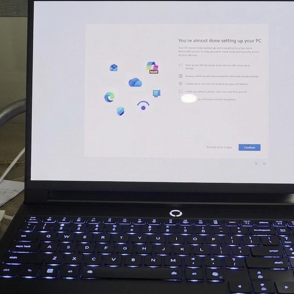Lenovo Legion Pro 7i 16 inch (Gen 10) - 2 TB, Gray, 32 GB, Intel Core Ultra 9