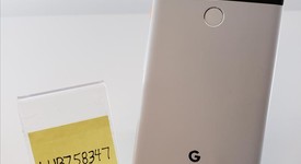 Good
													Google Pixel 2 XL - Unlocked, Black & White, 64 GB, Google Edition, photo 2 of 6