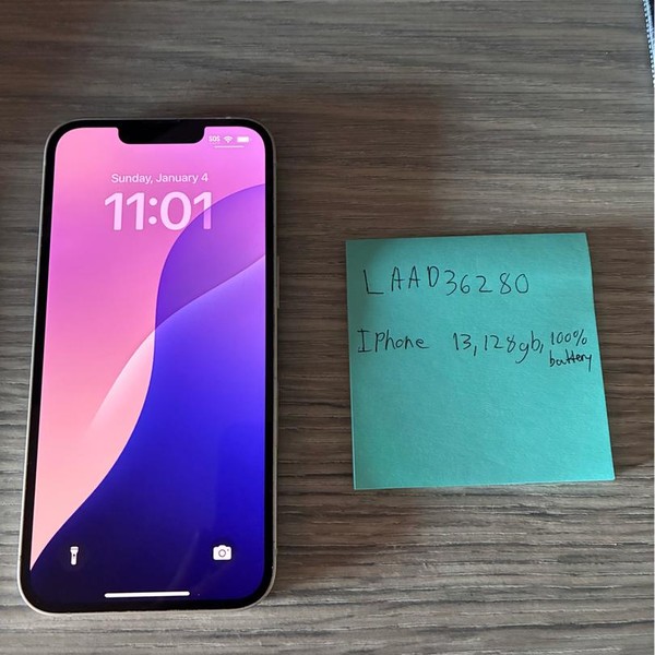 Apple iPhone 13 - Unlocked, 128 GB, Starlight, A2482