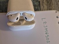 Apple AirPods 2nd Gen