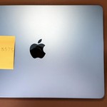 Good MacBook Air 2022 (M2) - 13 inch - 256 GB, Gray, 8 GB, Apple M2