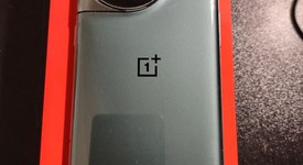 Mint
													OnePlus 11 - Unlocked, Green, 256 GB, 16 GB, CPH2451, photo 2 of 13