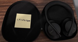 Used
													Bose Noise Cancelling Headphones 700 - Black, photo 1 of 5