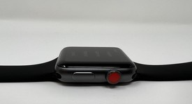 Good
													Apple Watch Series 3 42mm - Unlocked, Gray, A1861, Aluminum, photo 6 of 6