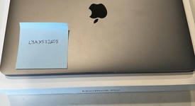 Good
													MacBook Pro 2020 - 13" - Apple M1, Gray, 512 GB, 8 GB, photo 1 of 10