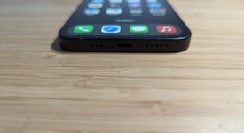 Fair
													Apple iPhone 12 - Unlocked, Black, 64 GB, A2172, photo 3 of 16