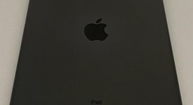 Mint
													Apple iPad 8th Gen - Wi-Fi, Gray, 128 GB, A2270, photo 4 of 5