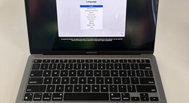 Good
													MacBook Air 2020 - 13" - Apple M1, Gray, 512 GB, 8 GB, photo 1 of 4