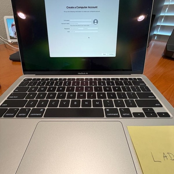 MacBook Air 2020 - 13 inch - 256 GB, Silver, 8 GB, Intel Core i3
