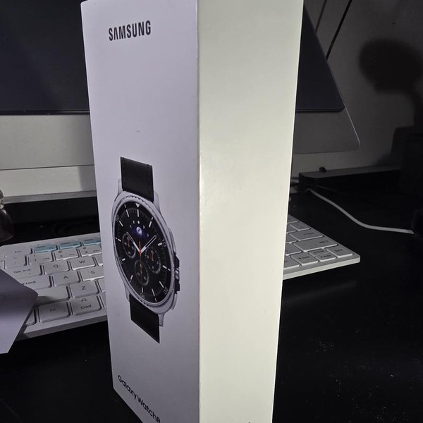 Samsung Galaxy Watch8 Classic - Unlocked, Black, SM-L505, 46mm