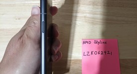 Mint
													HMD Skyline - Unlocked Non-US, Black, 256 GB, 8 GB, photo 5 of 12