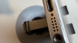 Good
													Apple iPhone 5 - Unlocked, White, 16 GB, A1428, photo 3 of 6