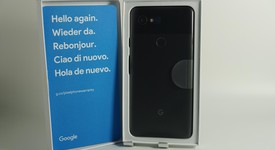 Mint
													Google Pixel 2 XL - Verizon, Black, 64 GB, Verizon Edition, photo 4 of 9