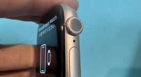 Mint
													Apple Watch Series 10 42mm - Unlocked, Rose Gold, A3001 - Cellular, Aluminum, photo 4 of 6