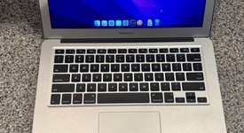 Good
													MacBook Air 2017 - 13" - I5, Silver, 512 GB, 8 GB, photo 2 of 21
