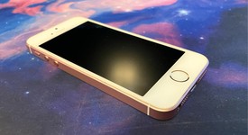 Good
													Apple iPhone SE 1st Gen 2016 - Unlocked, Rose Gold, 64 GB, A1662, photo 4 of 12