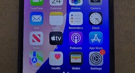 Good
													Apple iPhone SE 3rd Gen 2022 - Unlocked, Midnight, 64 GB, A2595, photo 1 of 5