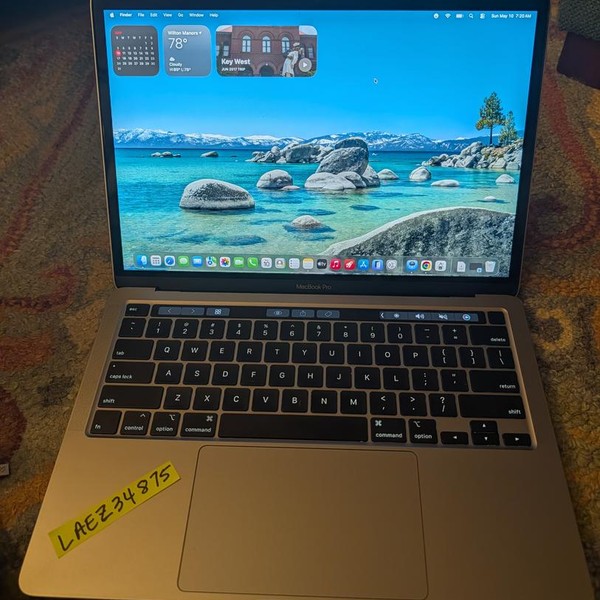 MacBook Pro 2020 - 13 inch - 512 GB, Silver, 16 GB, Intel Core i7