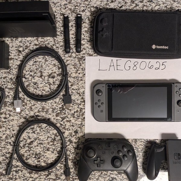 Nintendo Switch - 32 GB, Grey