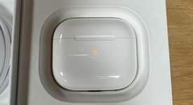 Used
													Apple AirPods 3rd Gen - MagSafe Case, photo 4 of 4