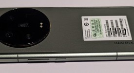 Mint
													Xiaomi 13 Ultra - Unlocked Non-US, Green, 256 GB, 12 GB, photo 4 of 7