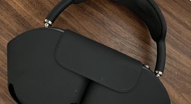 Used
													Apple AirPods Max - Gray, photo 2 of 4