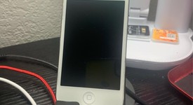 Good
													Apple iPod Touch 4th Gen - Wi-Fi, White, 8 GB, photo 4 of 4