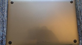 Good
													MacBook Pro 2016 (With Touch Bar) - 15" - Gray, 512 GB, 16 GB, photo 3 of 10