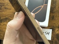 Apple iPhone 16 Pro