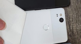 Good
													Google Pixel 2 - Unlocked, Black, 64 GB, Google Edition, photo 3 of 6