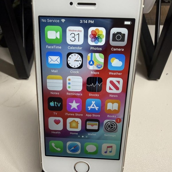 Apple iPhone 5S - AT&T, 32 GB, Gold, A1533