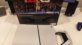 Mint
													PlayStation 5 Slim Digital Edition (2023) - White, 1 TB, photo 3 of 7