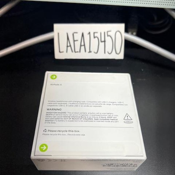 Apple AirPods (4th Gen) - Standard