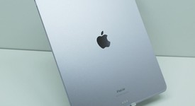 Good
													Apple iPad Air 13" (M2) 2024 - Unlocked, Purple, 128 GB, A2899, photo 1 of 3