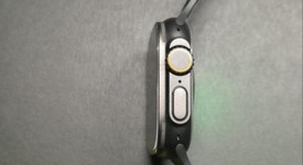 Mint
													Apple Watch Ultra 2 49mm - Unlocked, Black, A2986, photo 2 of 6