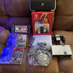 Mint Nintendo Switch - OLED - 64 GB, White