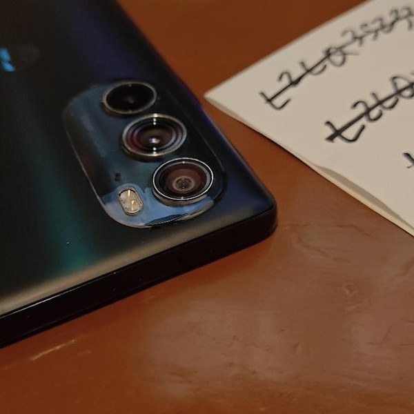 Motorola Edge Plus (2022) - Unlocked Non-US, 512 GB, Blue, 8 GB