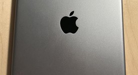 Good
													Apple iPad 6th Gen - Wi-Fi, Gray, 32 GB, A1893, photo 2 of 4