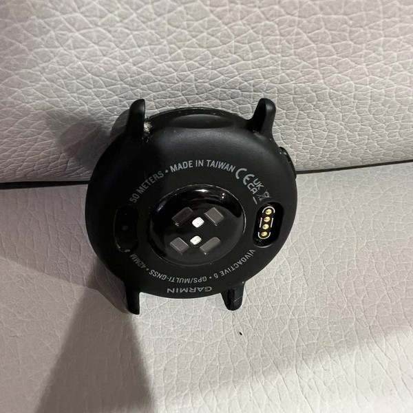 Garmin Vivoactive 5 - Black