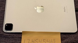 Mint
													Apple iPad Pro 11" 4th Gen 2022 - Wi-Fi, Silver, 256 GB, photo 3 of 10
