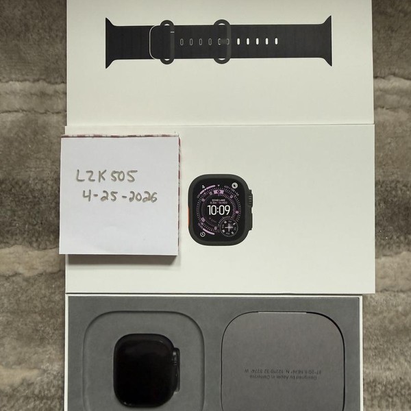 Apple Watch Ultra 3 49mm - Unlocked, Black, A3281