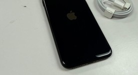Mint
													Apple iPhone SE 3rd Gen 2022 - Unlocked, Midnight, 64 GB, A2595, photo 2 of 7