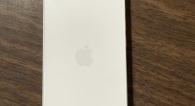 Good
													Apple iPhone 16e - Unlocked, White, 256 GB, A3212, photo 4 of 7