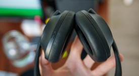 Used
													Bose Noise Cancelling Headphones 700 - Black, photo 4 of 4